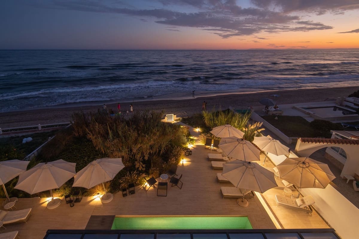 6 bedroom Villa for sale in Las Chapas with pool garage - € 6,500,000 (Ref: 9541792)