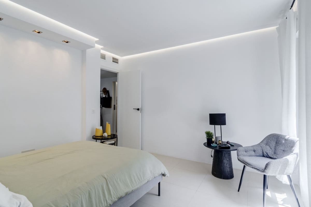 Apartamento de 2 habitaciones en La Reserva en venta con piscina - 370.000 € (Ref: 9541794)