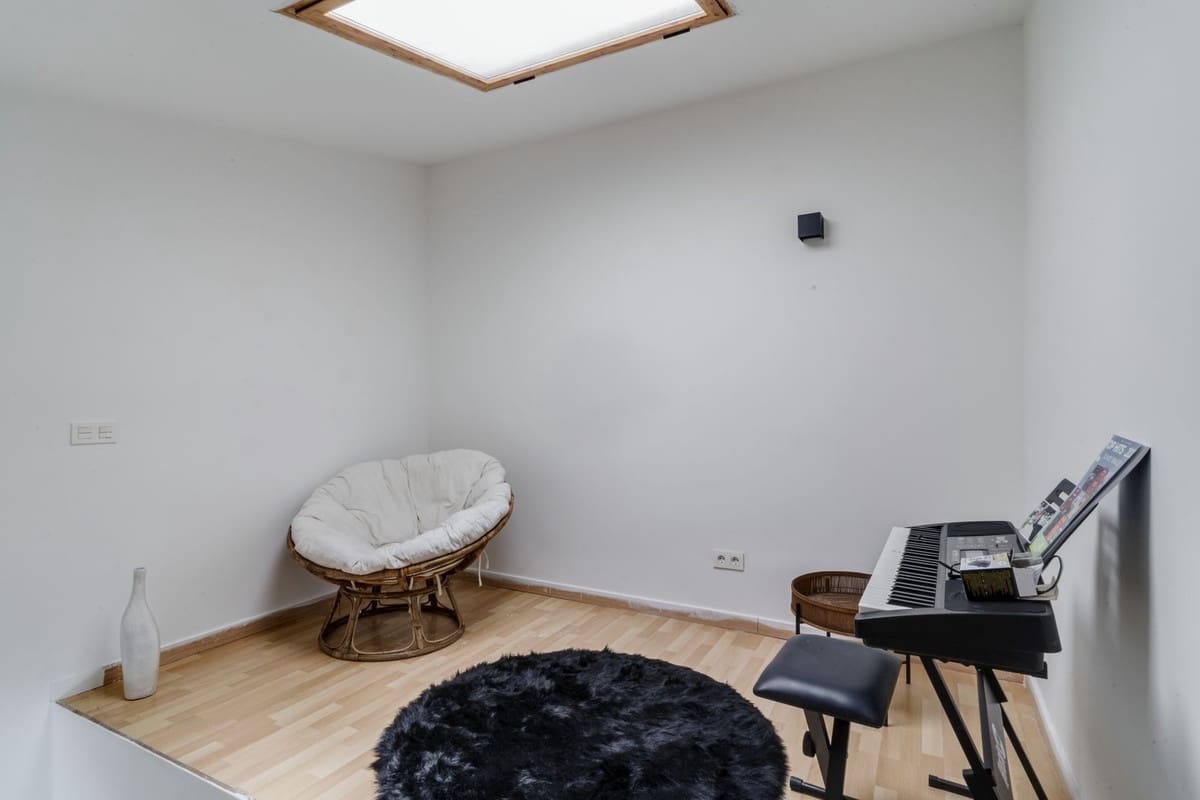 Apartamento de 2 habitaciones en La Reserva en venta con piscina - 370.000 € (Ref: 9541794)