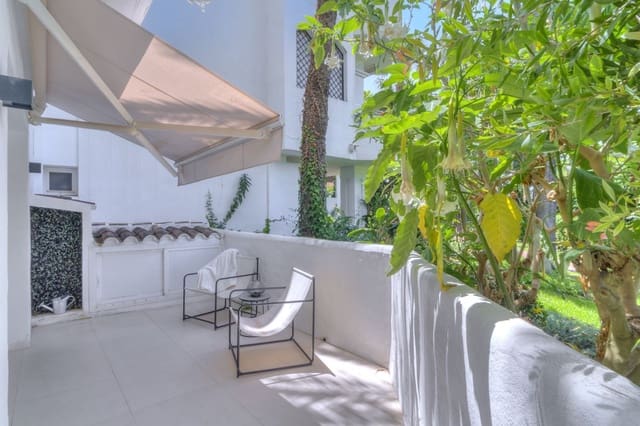 2 quarto Apartamento para venda em La Reserva, Marbella com piscina - 370 000 € (Ref: 9541794)