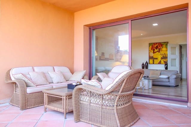 3 camera da letto Attico in vendita in Bahía de Marbella, Marbella con garage - 1.650.000 € (Rif: 9541798)