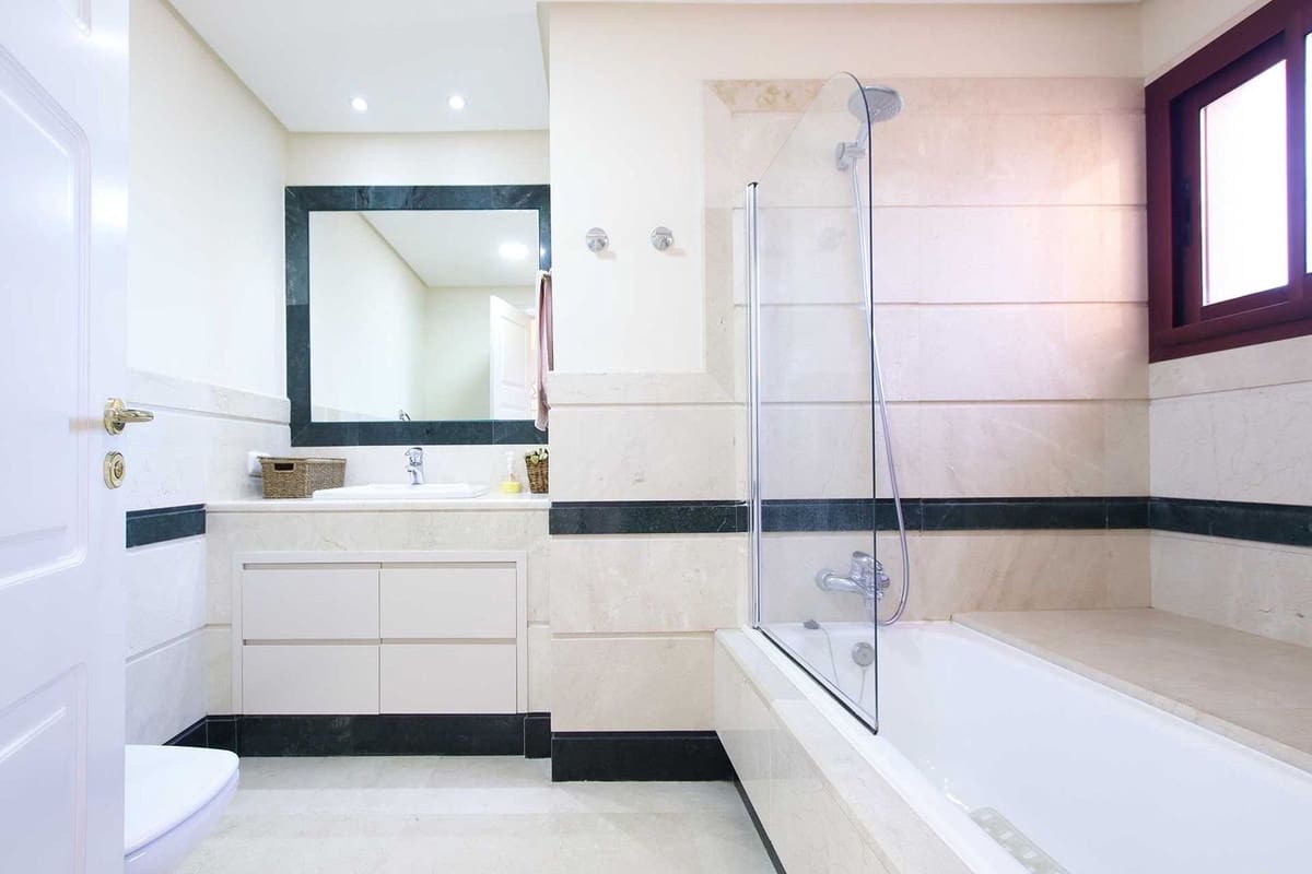 3 camera da letto Attico in vendita in Bahia de Marbella con garage - 1.650.000 € (Rif: 9541798)