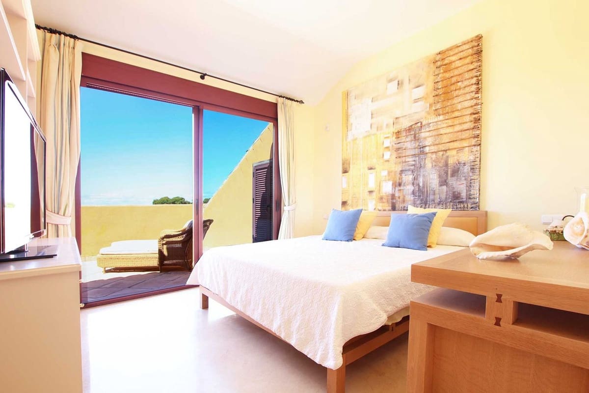 3 camera da letto Attico in vendita in Bahia de Marbella con garage - 1.650.000 € (Rif: 9541798)