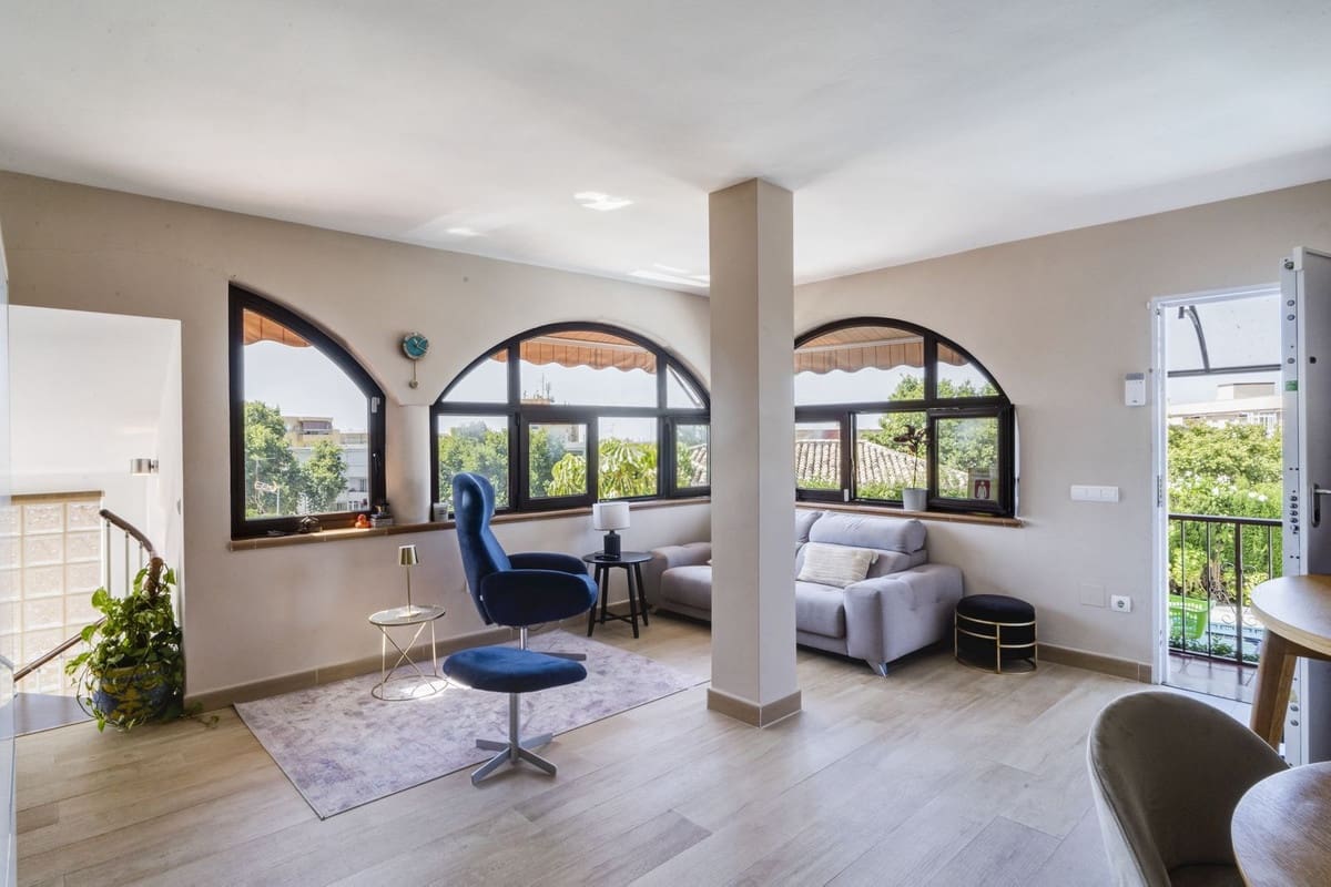 6 quarto Moradia para venda em Marbella com piscina garagem - 1 275 000 € (Ref: 9541799)