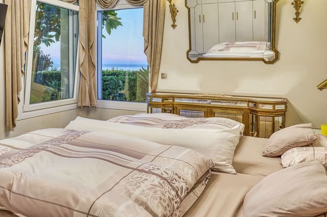 6 soverom Villa til salgs i Hacienda Las Chapas, Marbella med svømmebasseng garasje - € 2 285 000 (Ref: 9541800)