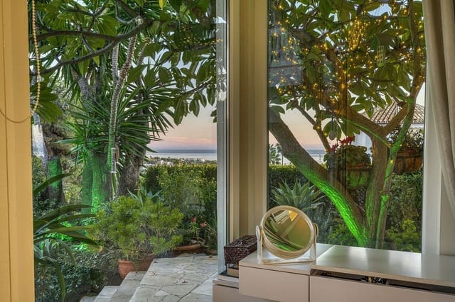 6 soverom Villa til salgs i Hacienda Las Chapas, Marbella med svømmebasseng garasje - € 2 285 000 (Ref: 9541800)