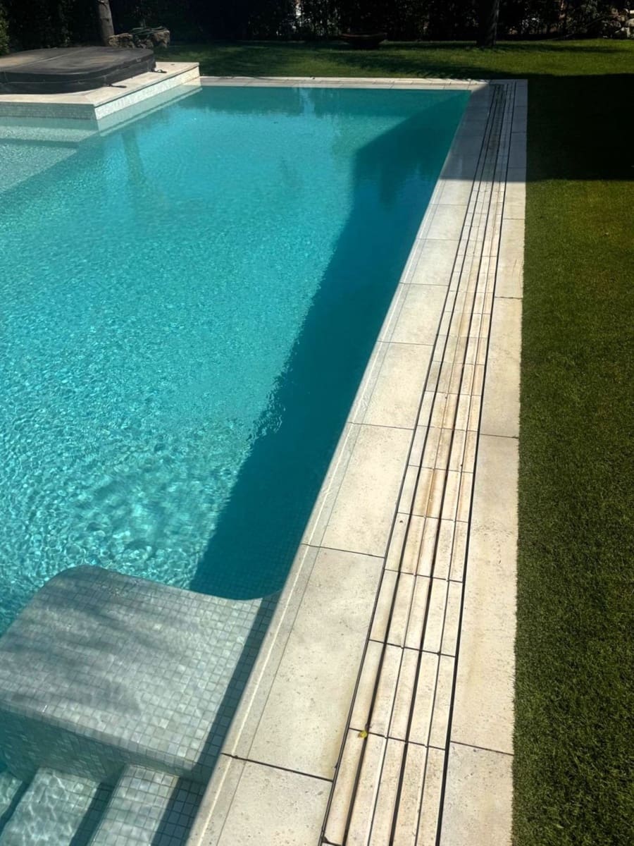 6 soverom Villa til salgs i Marbella med svømmebasseng garasje - € 2 850 000 (Ref: 9541801)