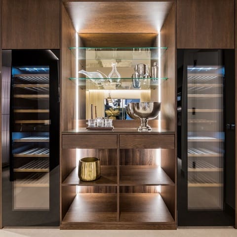 3 sovrum Lägenhet till salu i Los Monteros, Marbella med pool garage - 2 450 000 € (Ref: 9541802)