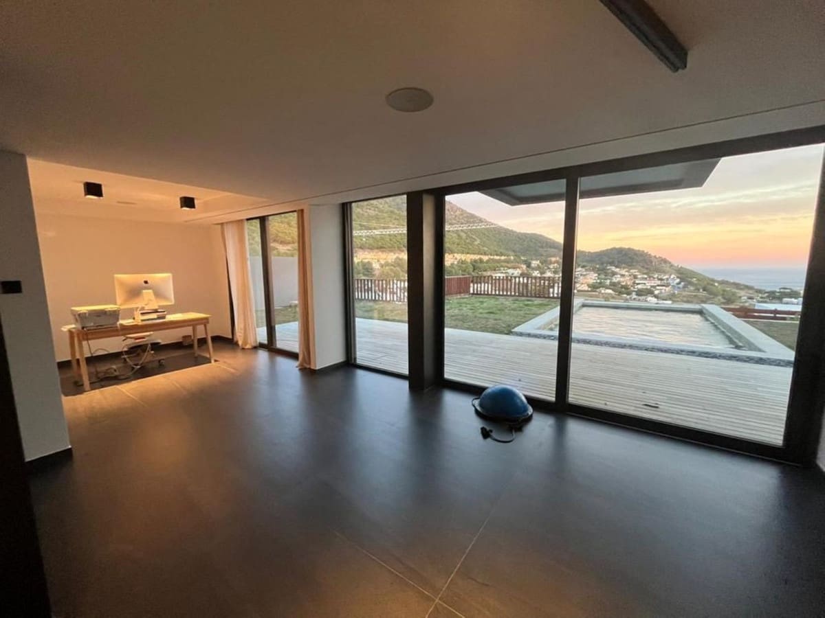 5 slaapkamer Villa te koop in Benalmadena met zwembad garage - € 1.600.000 (Ref: 9541804)