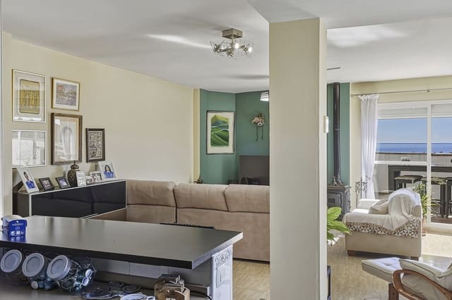 3 chambre Penthouse à vendre à San Pedro de Alcantara, Marbella avec garage - 699 000 € (Ref: 9606748)