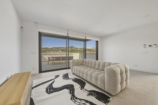 Casa de 3 habitaciones en Atalaya de Rio Verde, Marbella en venta con piscina garaje - 745.000 € (Ref: 9606883)