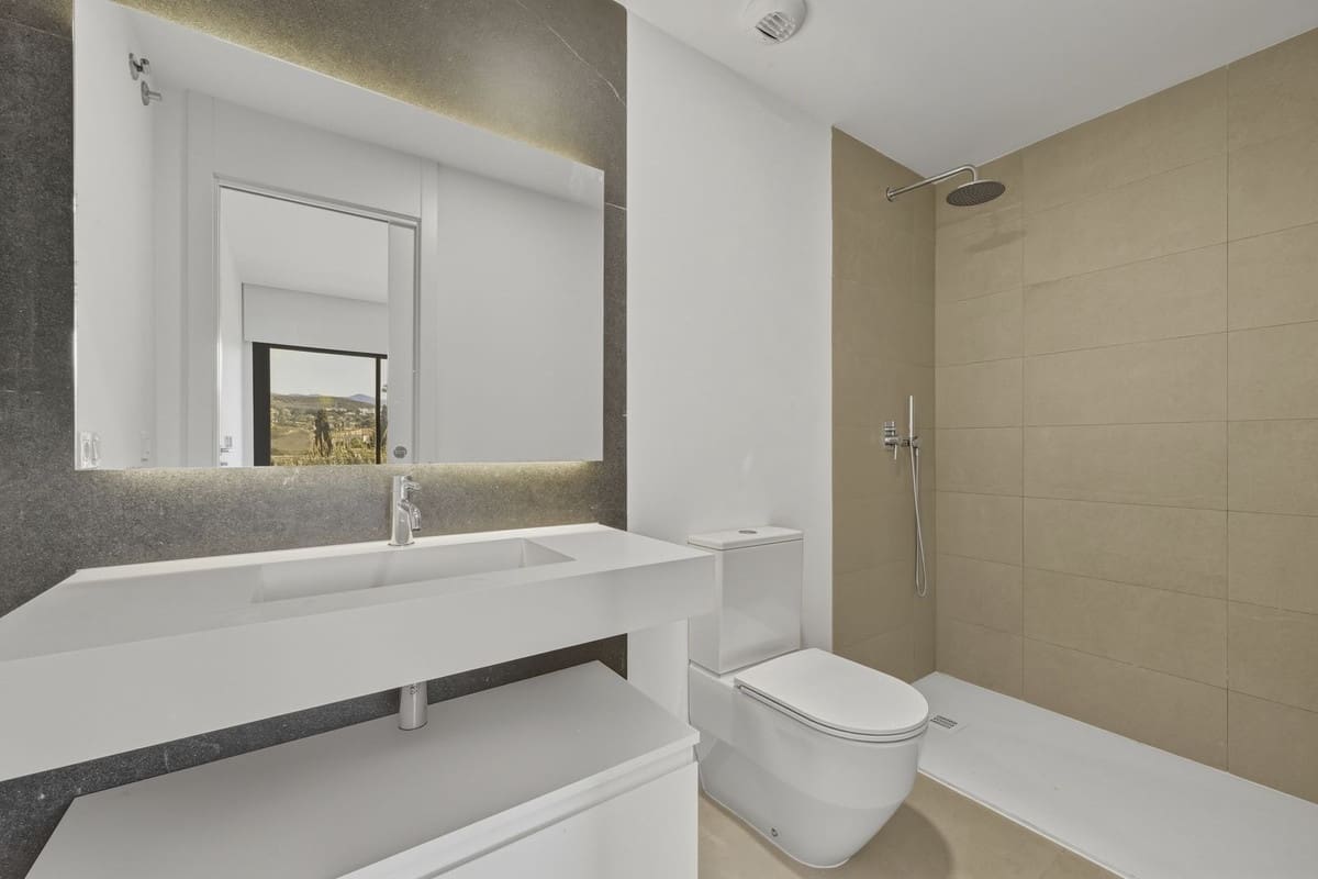 3 bedroom Townhouse for sale in Atalaya de Rio Verde with pool garage - € 745,000 (Ref: 9606883)