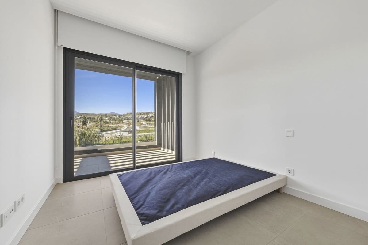 3 bedroom Townhouse for sale in Atalaya de Rio Verde with pool garage - € 745,000 (Ref: 9606883)