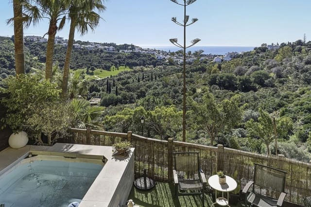 2 quarto Apartamento para venda em La Reserva, Marbella com piscina garagem - 376 000 € (Ref: 9610215)