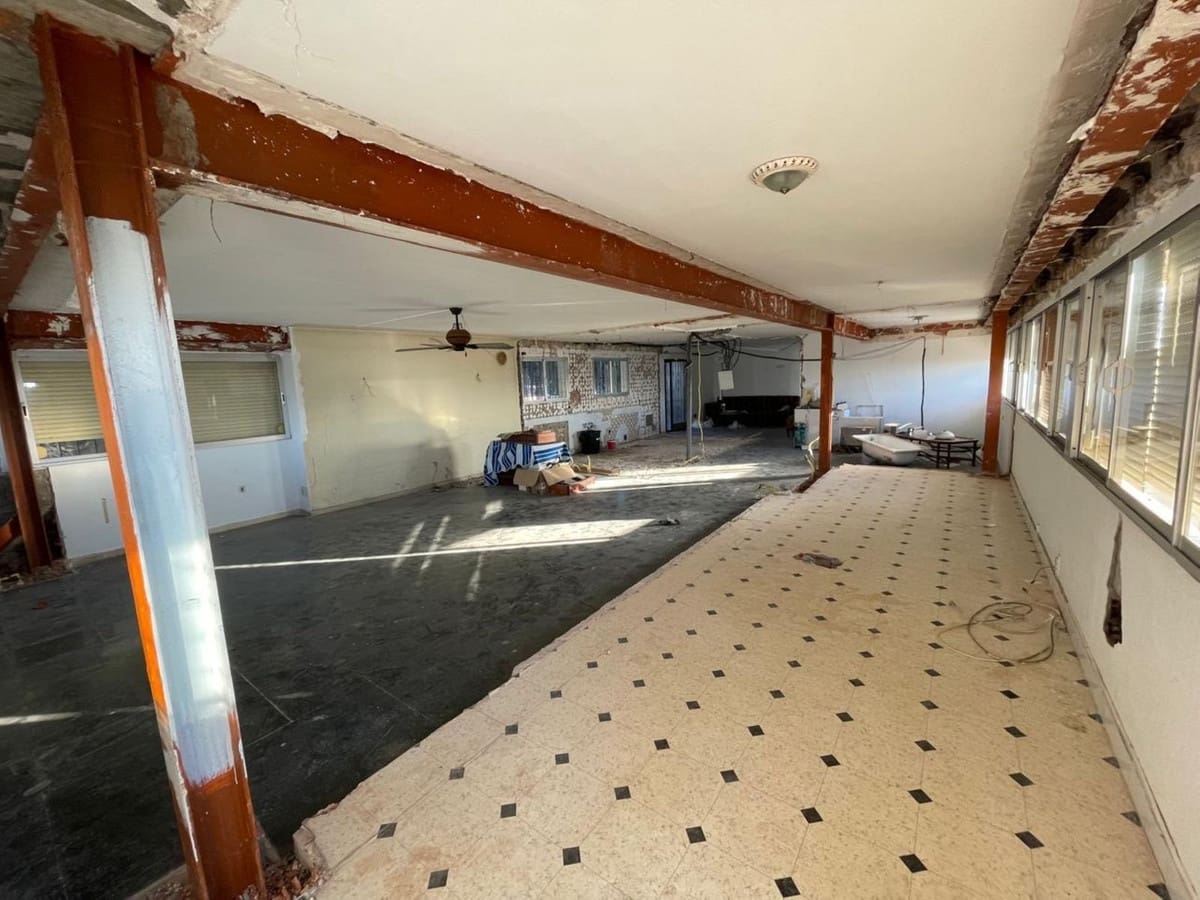 5 bedroom Penthouse for sale in Marbella - € 2,000,000 (Ref: 9657003)