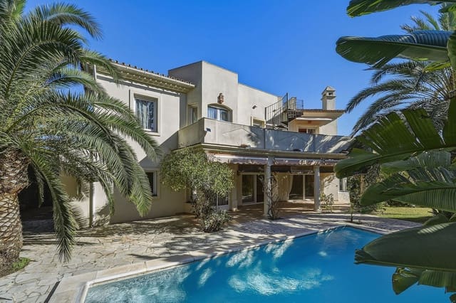 2 slaapkamer Villa te koop in La Reserva, Marbella met zwembad garage - € 990.000 (Ref: 9685617)