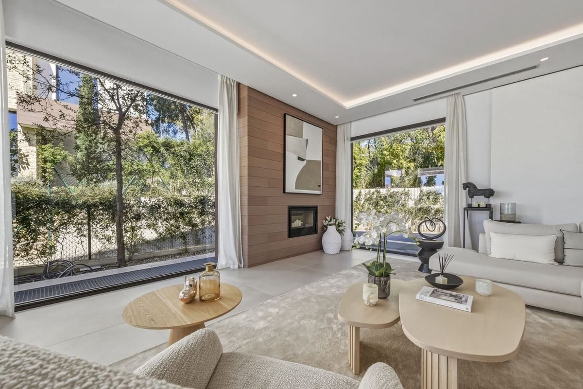4 soverom Villa til salgs i Marbella med svømmebasseng garasje - € 4 500 000 (Ref: 9720479)