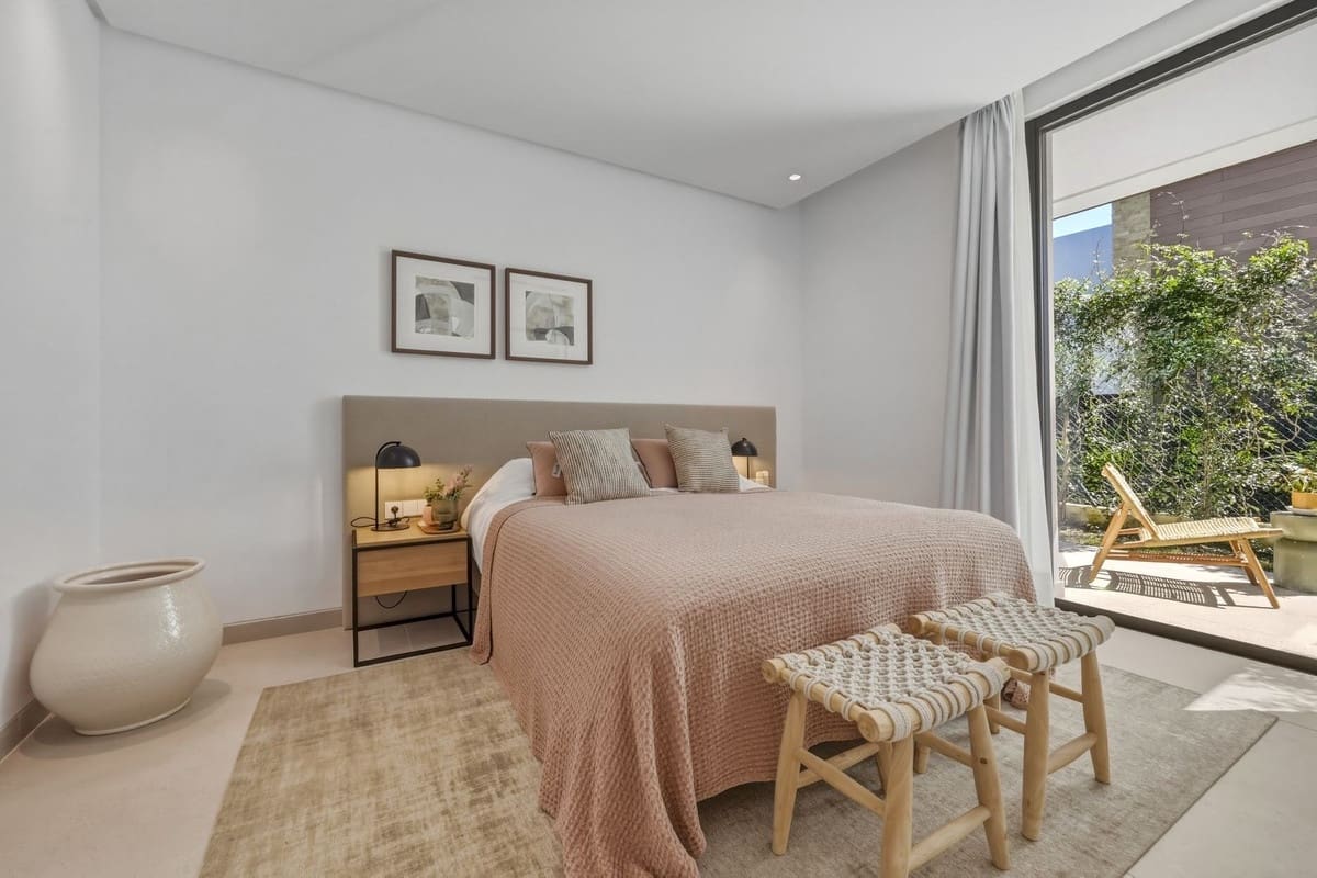 4 soverom Villa til salgs i Marbella med svømmebasseng garasje - € 4 500 000 (Ref: 9720479)