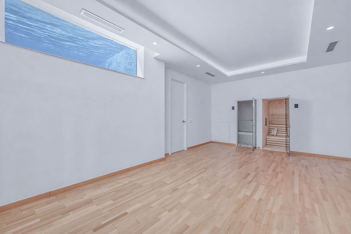 4 soverom Villa til salgs i Marbella med svømmebasseng garasje - € 4 500 000 (Ref: 9720479)