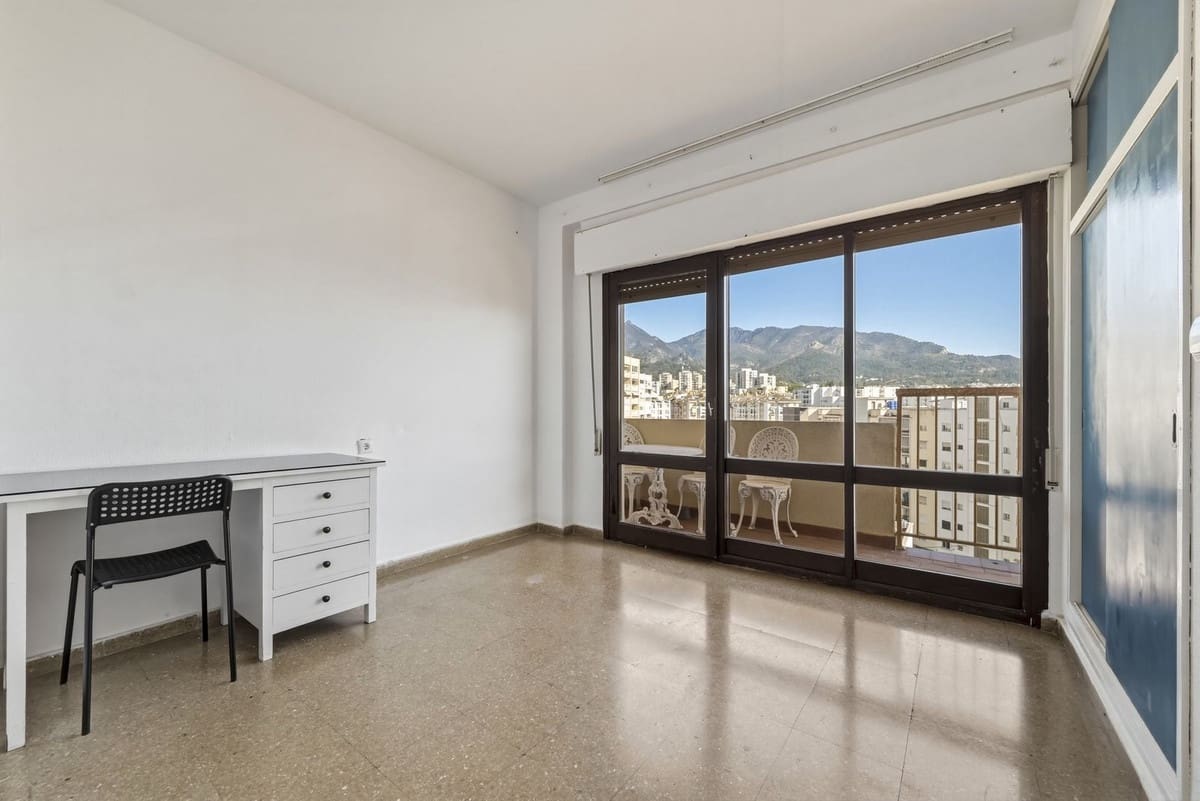 Ático de 3 habitaciones en Marbella en venta - 520.000 € (Ref: 9720726)