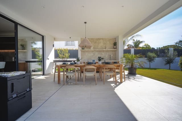 4 sovrum Villa till salu i Marbesa, Marbella med pool garage - 4 000 000 € (Ref: 9733937)