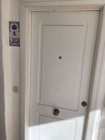 2 sovrum Lägenhet till salu i Golden Mile, Marbella med pool - 695 000 € (Ref: 9809829)