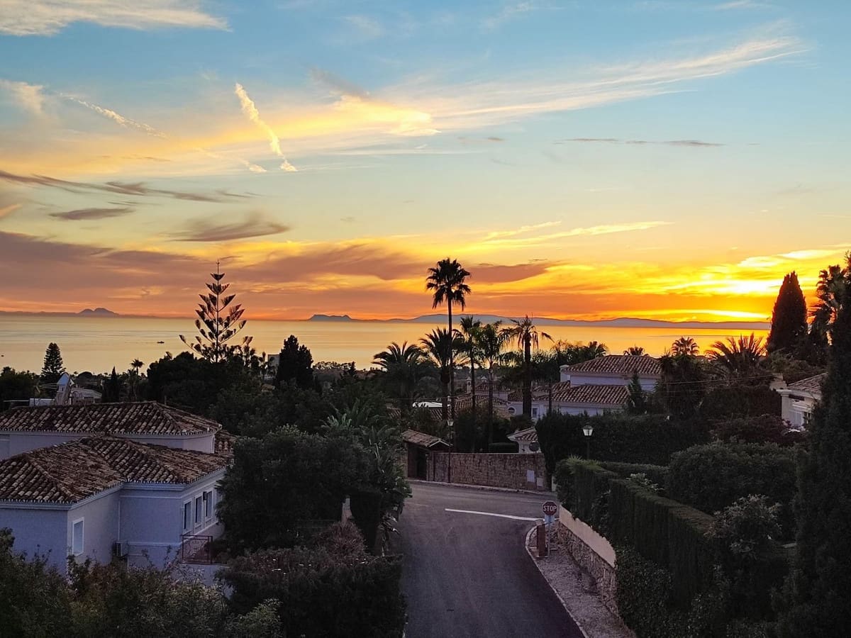 10 camera da letto Villa in vendita in El Rosario con piscina garage - 2.650.000 € (Rif: 9824052)