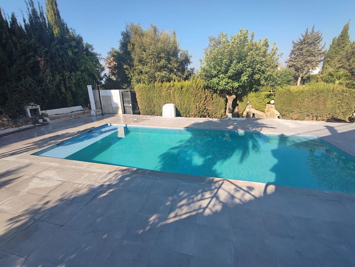 10 camera da letto Villa in vendita in El Rosario con piscina garage - 2.650.000 € (Rif: 9824052)