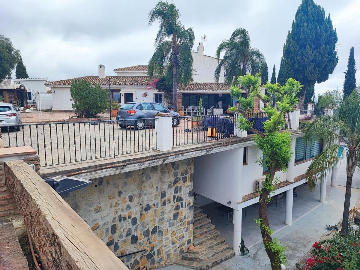 10 camera da letto Villa in vendita in El Rosario con piscina garage - 2.650.000 € (Rif: 9824052)