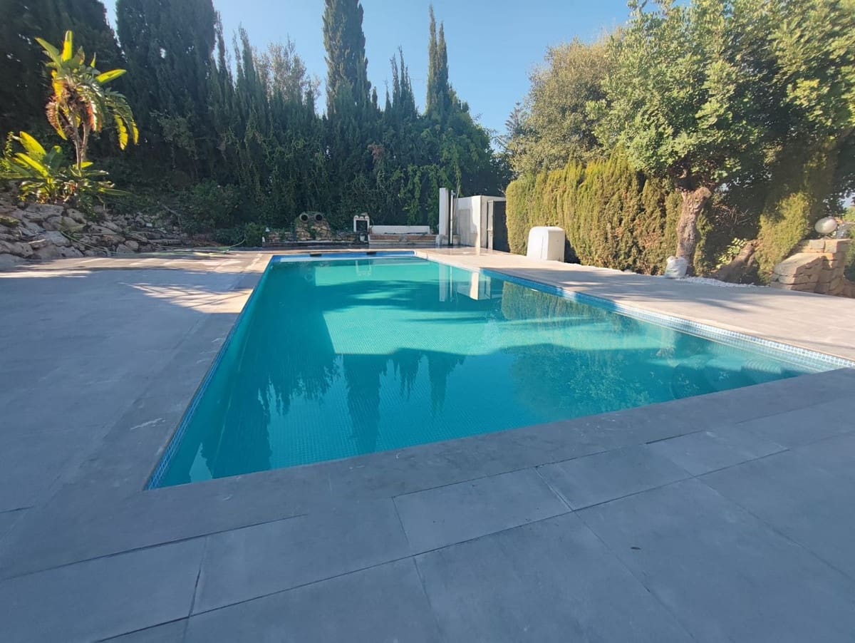 10 camera da letto Villa in vendita in El Rosario con piscina garage - 2.650.000 € (Rif: 9824052)