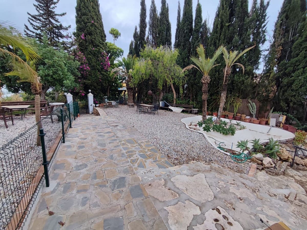 10 camera da letto Villa in vendita in El Rosario con piscina garage - 2.650.000 € (Rif: 9824052)