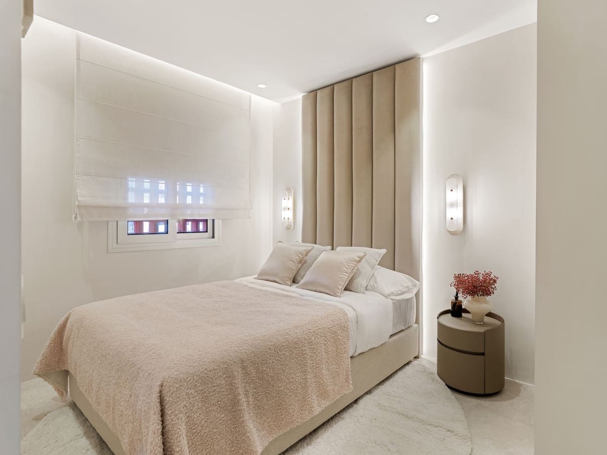 3 bedroom Apartment for sale in New Golden Mile with pool garage - € 4,995,000 (Ref: 9830303)