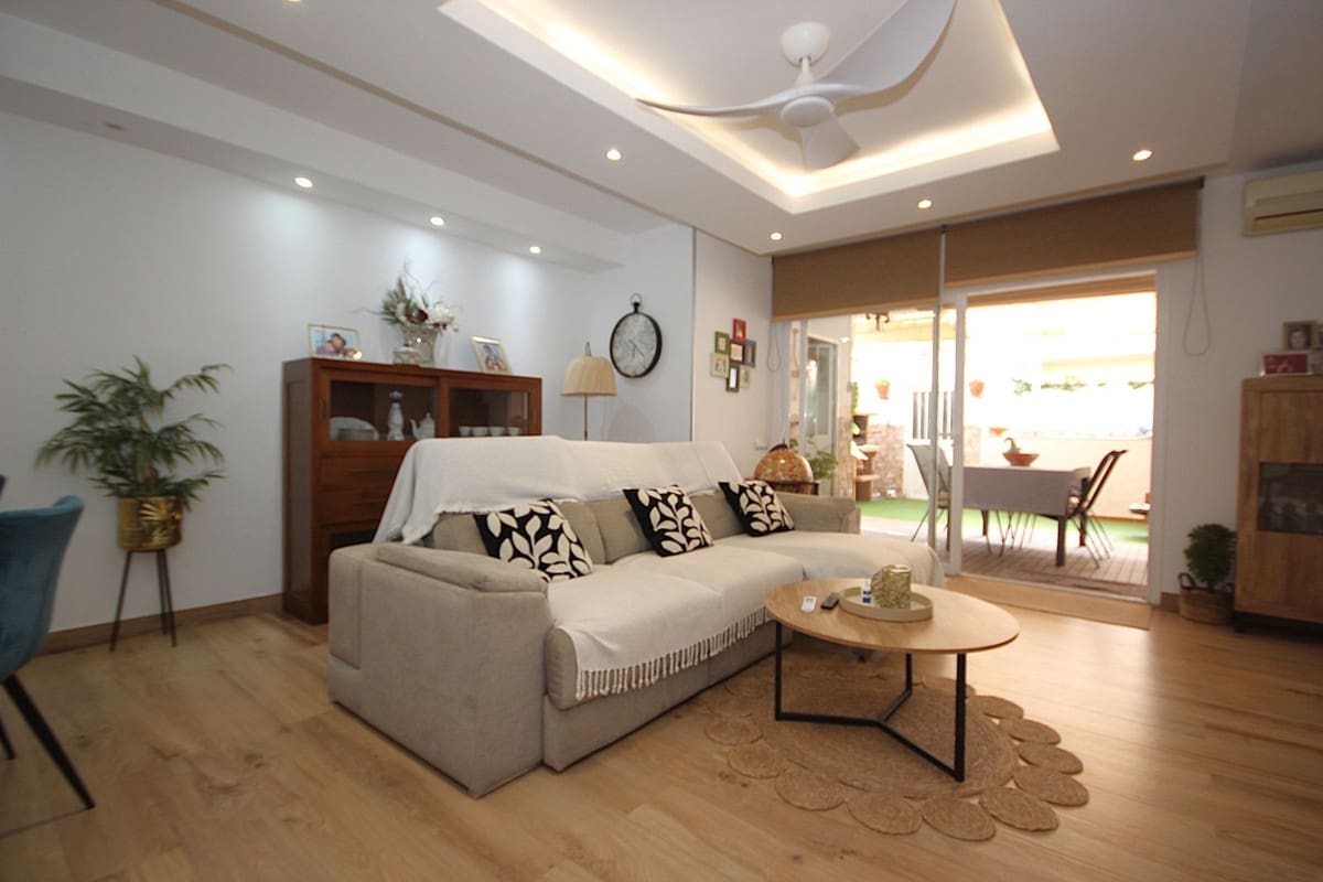 3 chambre Maison de Ville à vendre à Marbella avec piscine garage - 628 000 € (Ref: 9841744)