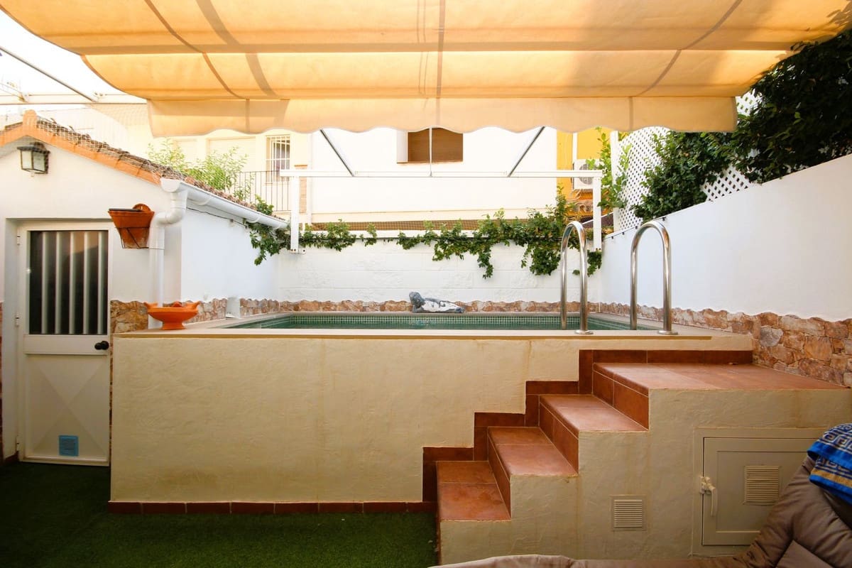 3 chambre Maison de Ville à vendre à Marbella avec piscine garage - 628 000 € (Ref: 9841744)