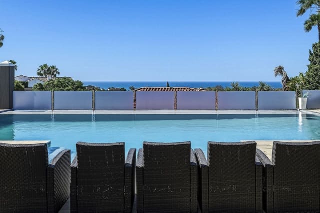 8 quarto Moradia para venda em Elviria, Marbella com piscina garagem - 4 200 000 € (Ref: 9848144)