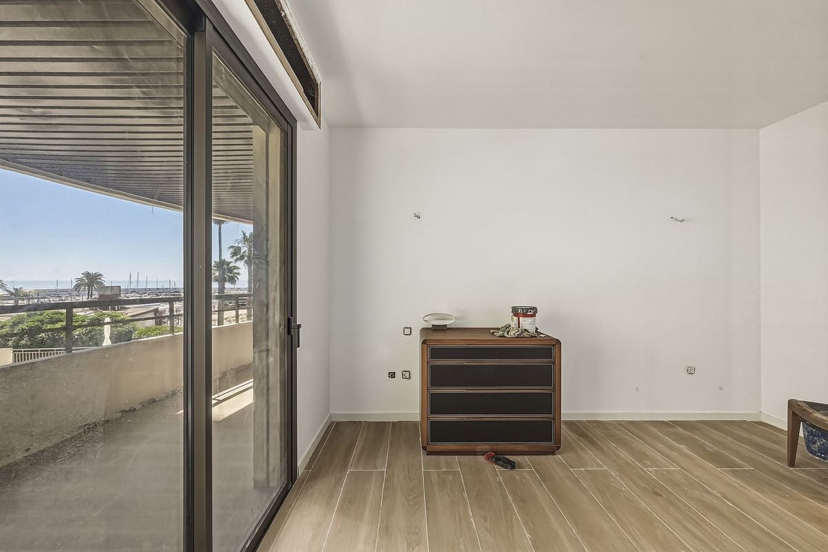 3 slaapkamer Appartement te koop in Marbella met garage - € 1.600.000 (Ref: 9872423)