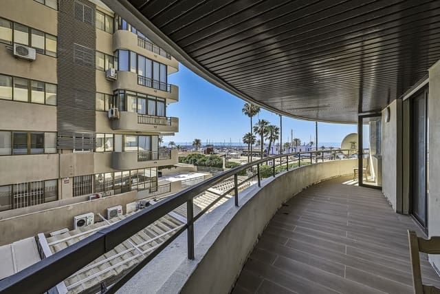 3 slaapkamer Appartement te koop in Marbella met garage - € 1.600.000 (Ref: 9872423)