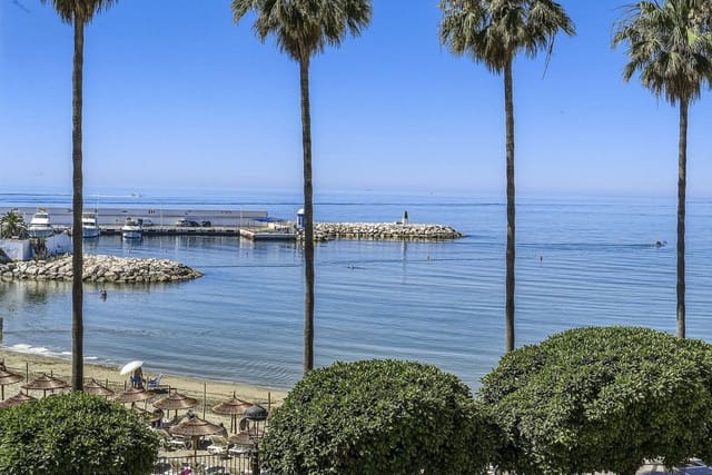 3 soverom Leilighet til salgs i Marbella med garasje - € 1 600 000 (Ref: 9872423)