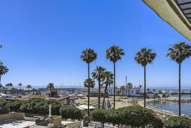 3 soverom Leilighet til salgs i Marbella med garasje - € 1 600 000 (Ref: 9872423)