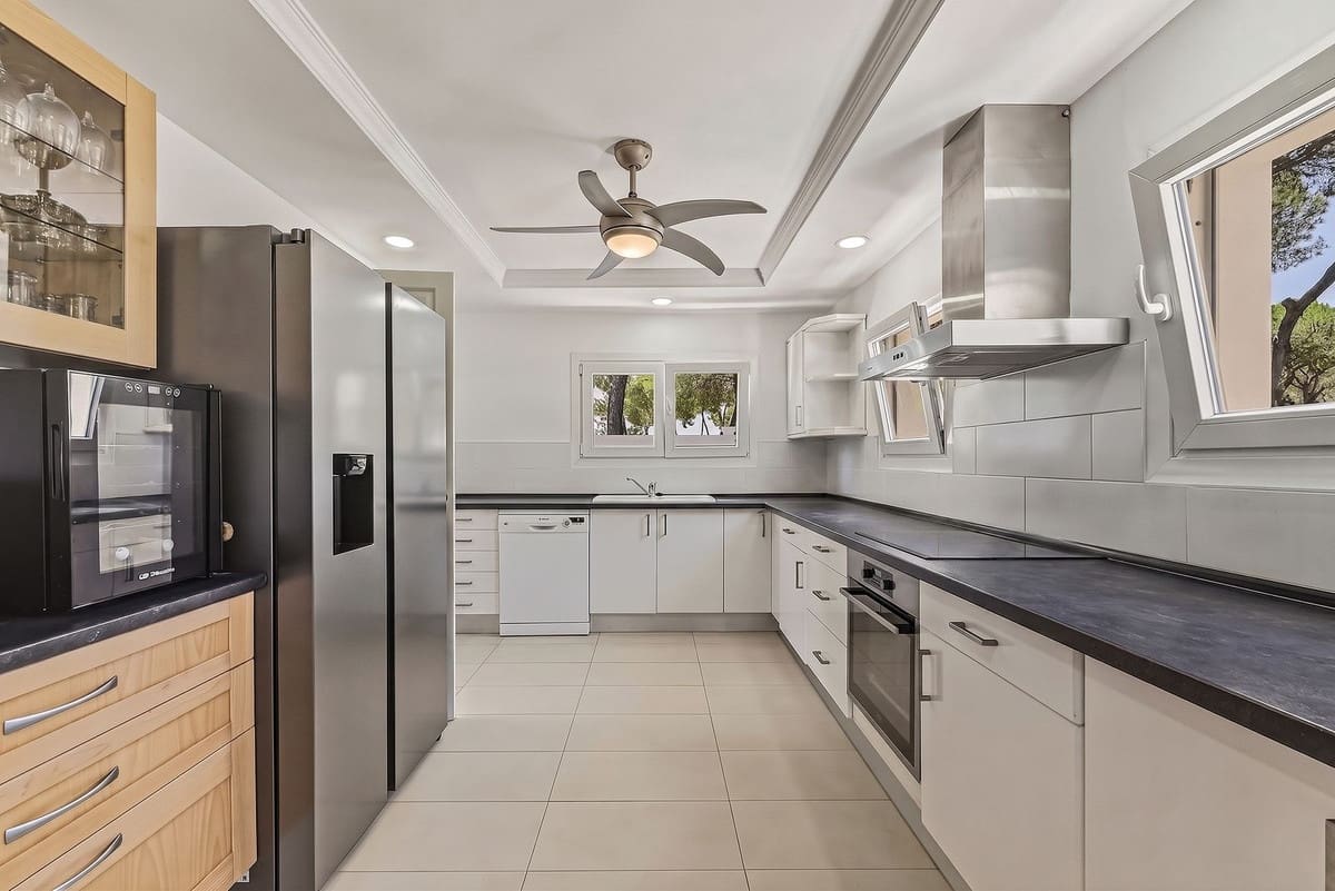 4 camera da letto Villa in vendita in El Rosario con piscina garage - 1.380.000 € (Rif: 9922734)