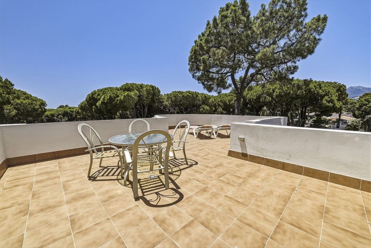 4 camera da letto Villa in vendita in El Rosario con piscina garage - 1.380.000 € (Rif: 9922734)