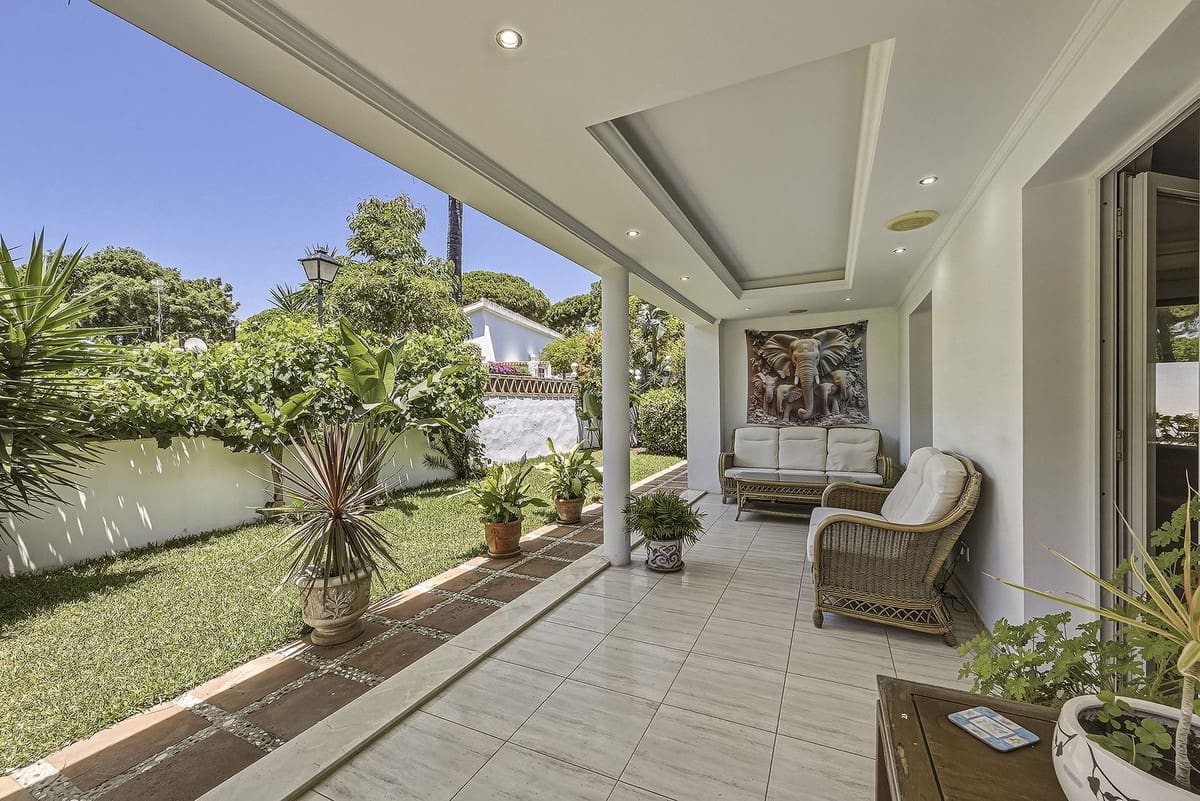 4 camera da letto Villa in vendita in El Rosario con piscina garage - 1.380.000 € (Rif: 9922734)