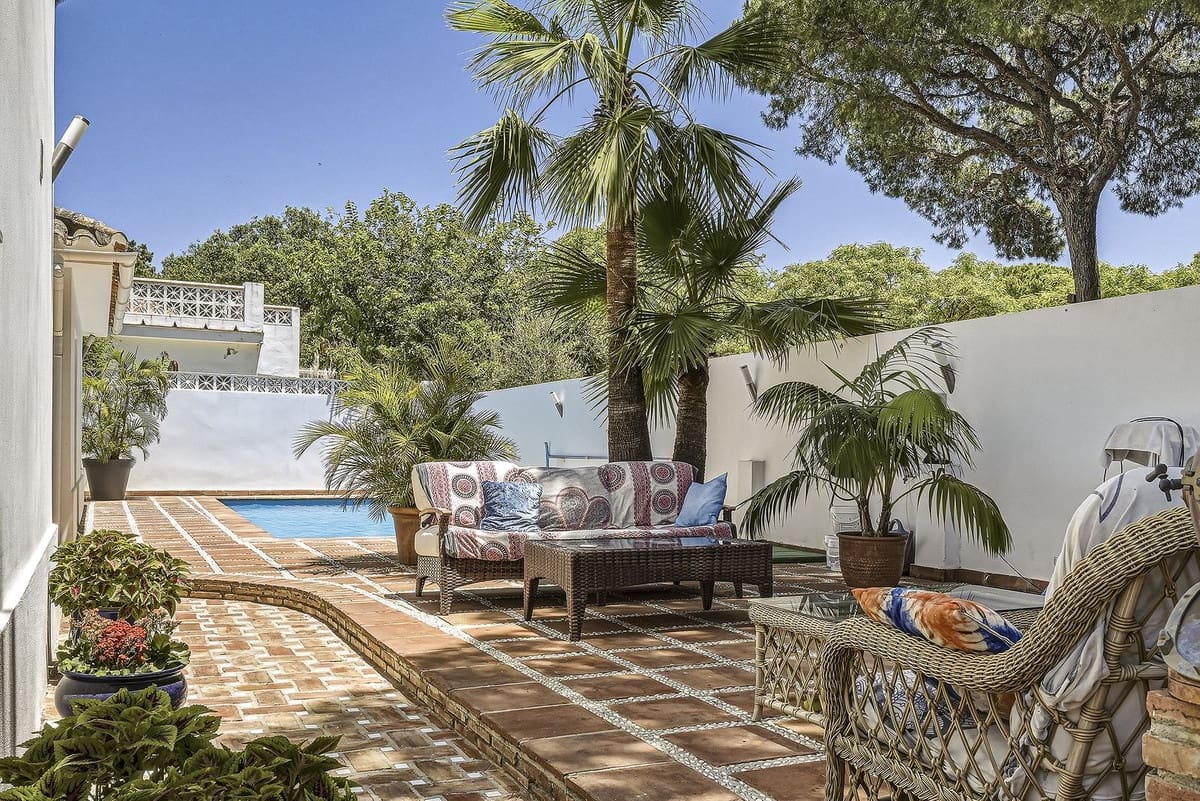 4 camera da letto Villa in vendita in El Rosario con piscina garage - 1.380.000 € (Rif: 9922734)