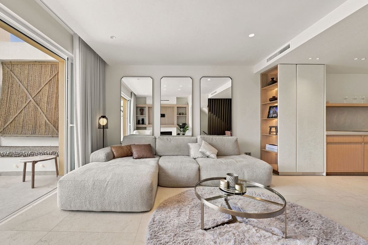 3 soveværelse Byhus til salg i Bahia de Marbella med swimmingpool garage - € 1.725.000 (Ref: 9946746)