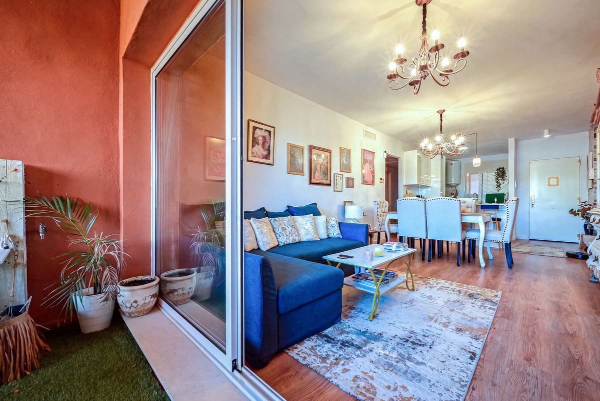 2 sovrum Lägenhet till salu i La Reserva med pool garage - 346 000 € (Ref: 9953437)