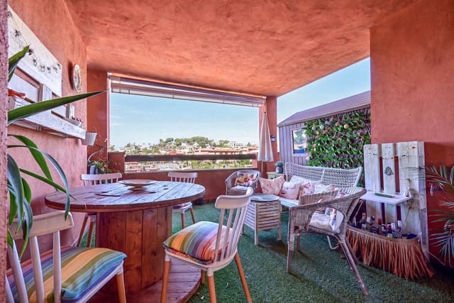 2 sovrum Lägenhet till salu i La Reserva, Marbella med pool garage - 346 000 € (Ref: 9953437)