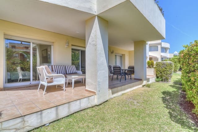 Apartamento de 3 habitaciones en Bahía de Marbella, Marbella en venta con piscina - 650.000 € (Ref: 9973837)