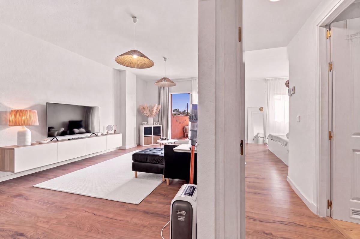 2 chambre Appartement à vendre à La Reserva avec piscine garage - 359 000 € (Ref: 9981568)