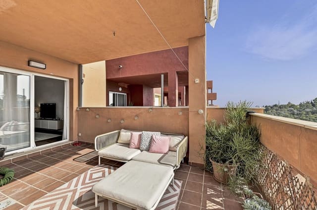 2 sypialnia Apartament na sprzedaż w La Reserva, Marbella z basenem garażem - 359 000 € (Ref: 9981568)