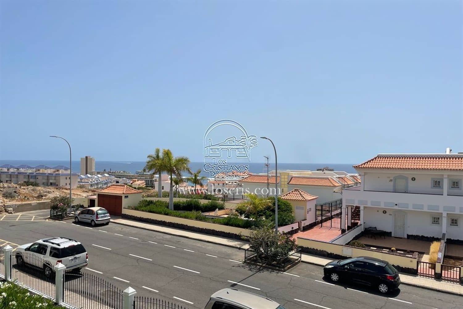 Appartement te koop in Los Cristianos met zwembad garage - € 249.000 (Ref: 10042476)